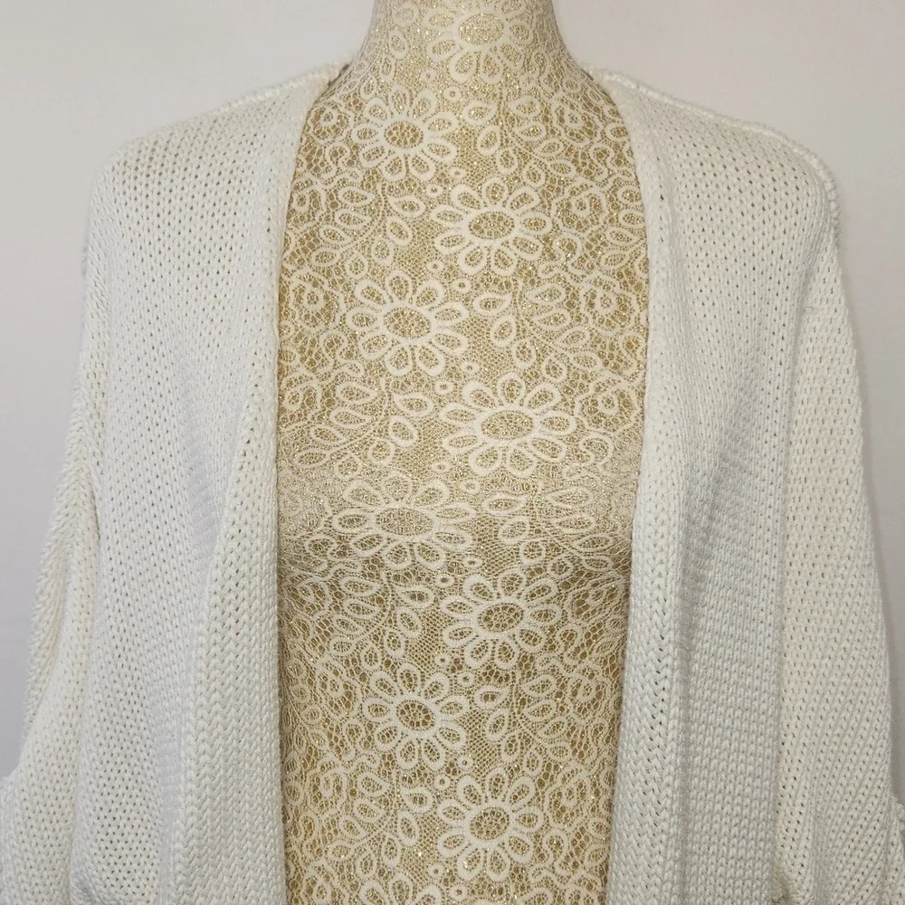 Fresh Produce Size XS/S White Grey Loose Knit Slouchy Front Pockets Cardigan